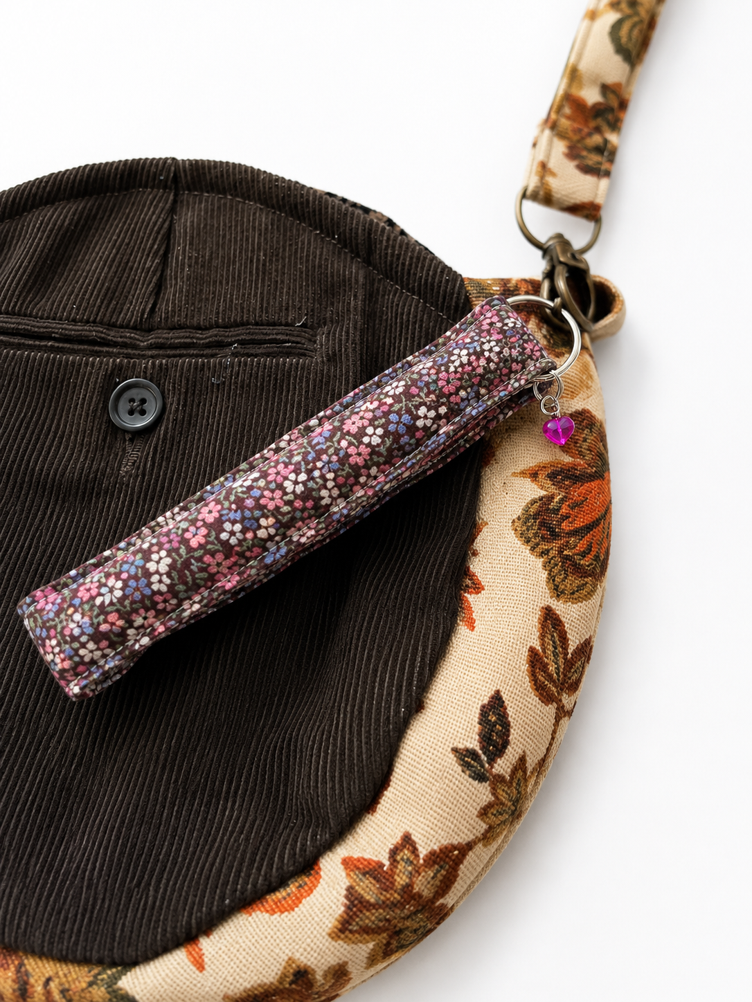 Vintage Floral Wristlet